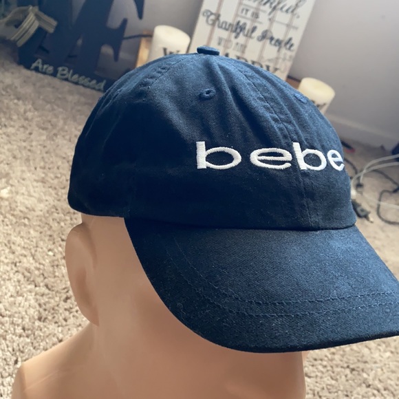 Bebe hat 🧢 - Picture 5 of 13